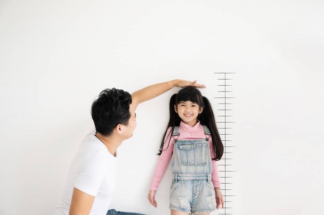 Tinggi badan ideal anak sesuai usia. Foto: Shutterstock