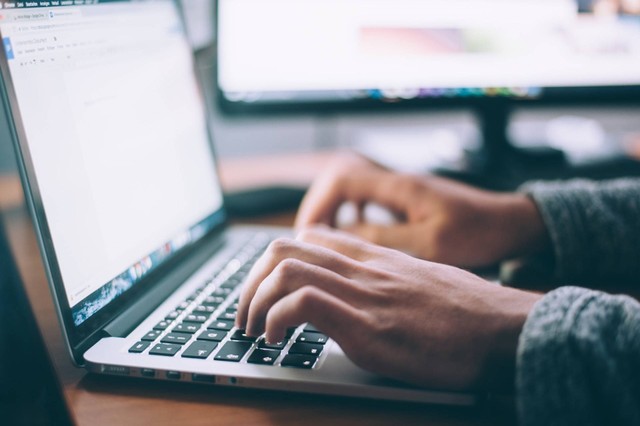 Contoh Kesimpulan yang Benar. Sumber: https://unsplash.com