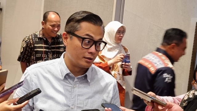 Kepala Ekonom Bank Mandiri, Andry Asmoro di Hotel Ayana, Labuan Bajo, Sabtu (9/9).
Foto: Ave Airiza Gunanto/kumparan