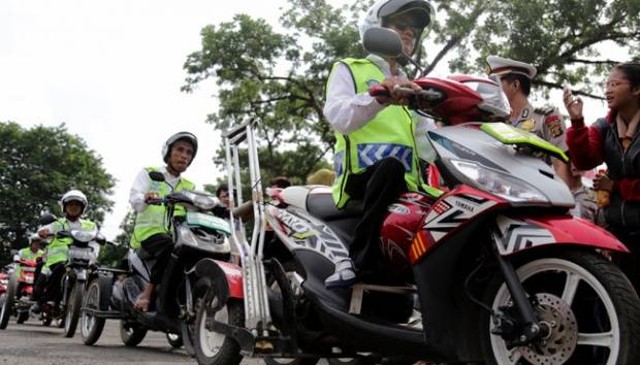 Ilustrasi penyandang disabilitas mengendarai sepeda motor. Foto: ANTARA/Nova Wahyudi