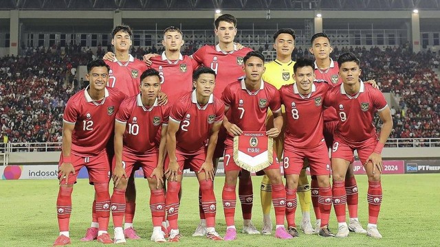 Timnas U-23 Indonesia jelang melawan Taiwan dalam Kualifikasi Piala Asia U-23 2024 di Stadion Manahan, Solo, pada Sabtu (9/9). Foto: Instagram/timnas.indonesia