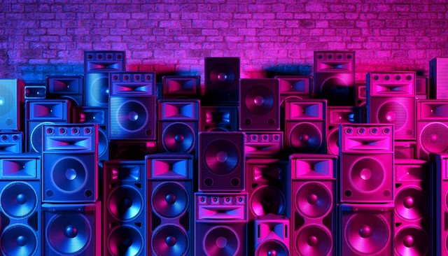 Ilustrasi sound system. Foto: Evgeny Ostroushko/Shutterstock