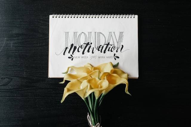 Ilustrasi kata-kata besok Senin bahasa Inggris. Sumber: Unsplash/SJ