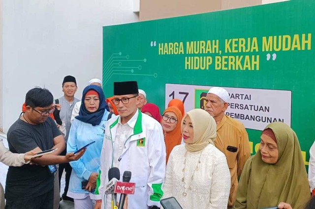 Ketua Bappilu PPP Sandiaga Uno di kantor Bappilu PPP, Kebayoran Baru, Jakarta Selatan, Minggu (10/9). Foto: Hedi/kumparan