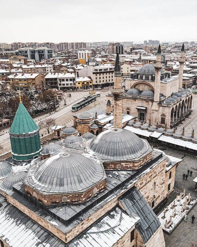 Konya, Turki tempat Maulana Jalaluddin Rumi. Foto: https://www.pexels.com/