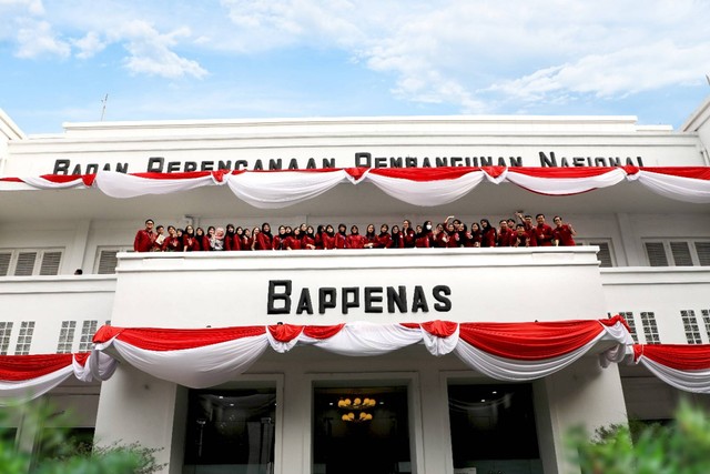 Implementasi Program MBKM, Mahasiswa ESL IPB University Kunjungi Bappenas