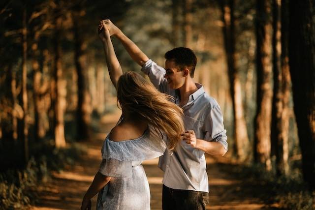 Gombalan buat PDKT. Foto hanya ilustrasi. Sumber foto: Unsplash/Scott Broome