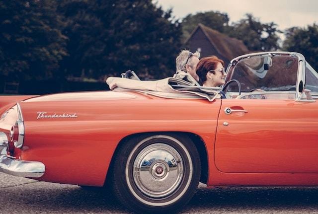 Pengertian mobil convertible. Sumber: pexels.com