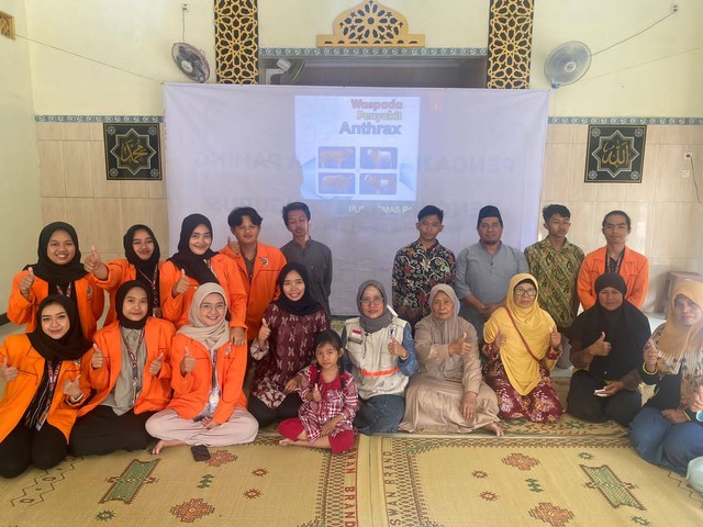 KKN Reguler 111 Universitas Ahmad Dahlan (UAD) Edukasi Pencegahan Antraks pada Hewan Ternak di Caturharjo (Dok. Istimewa)