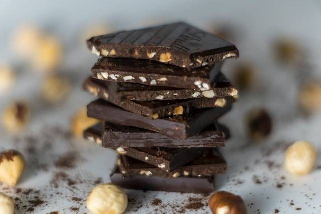 Ilustrasi kata-kata Hari Cokelat Internasional. Sumber: Unsplash/amirali mirhashemian