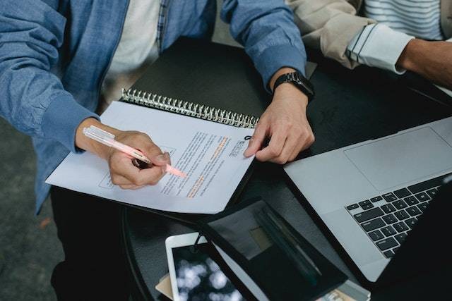 Latihan soal bahasa Inggris kelas 7 semester 1. Sumber: pexels.com