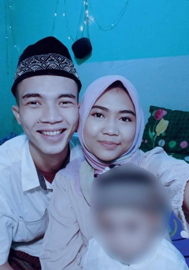 Keluarga Nando Kusuma Wardana-Mega Suryani Dewi. Foto: Dok. Istimewa