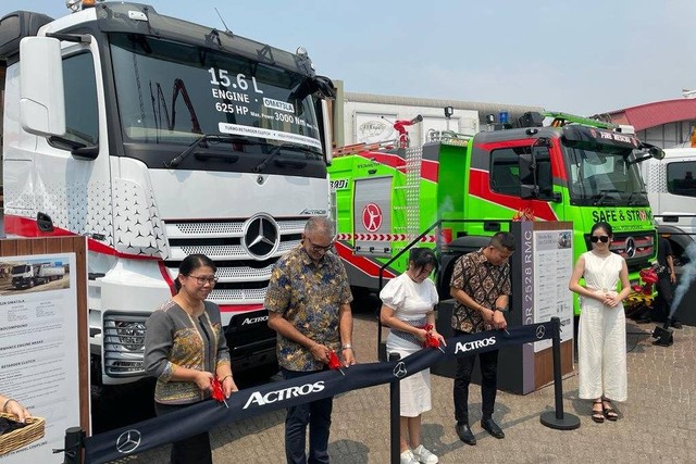 Daimler Bikin Pabrik Bus dan Truk Mercedes-Benz Baru di Cikarang ...