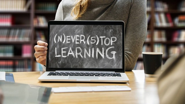 Ilustrasi bertuliskan "pembelajaran tanpa henti". (Foto: Pixabay.com)