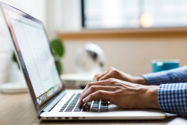 Ilustrasi Cara Membuat Rata-Rata di Excel, Foto Unsplash/Burst