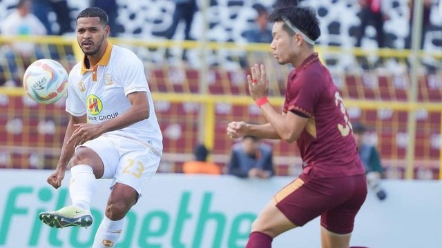 PSM Makassar vs Barito Putera di Liga 1. Foto: Dok. Media Barito Putera