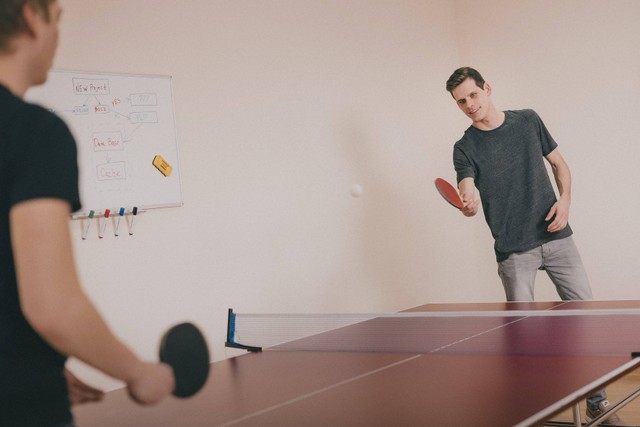 Cara Melakukan Pukulan Forehand dalam Tenis Meja, Unsplash/Ilya Pavlov