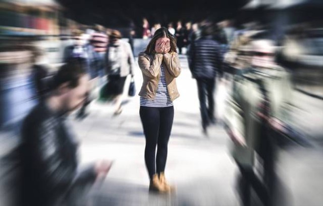 Ilustrasi Gejala Fobia Adalah, Foto: Unsplash/Tero Vesalainen.