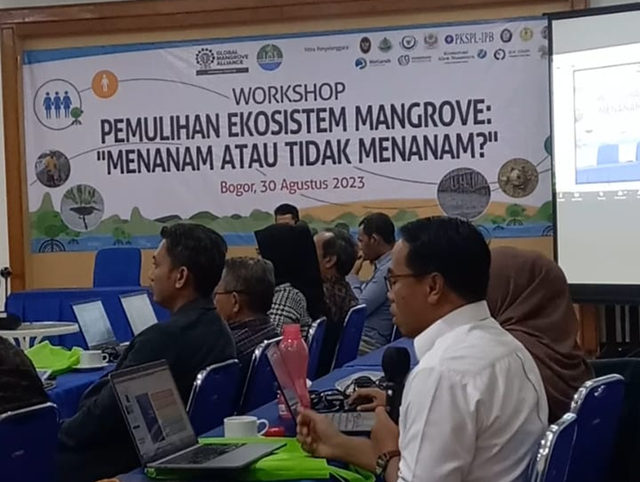 PKSPL IPB University Selenggarakan Workshop Bahas Pemulihan Ekosistem Mangrove