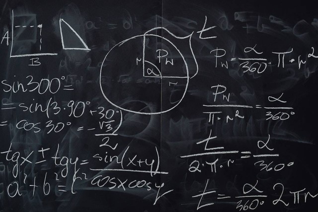 Ilustrasi kunci jawaban Matematika kelas 9 halaman 92 dan 93, Sumber: Pexels/Karolina Grabowska