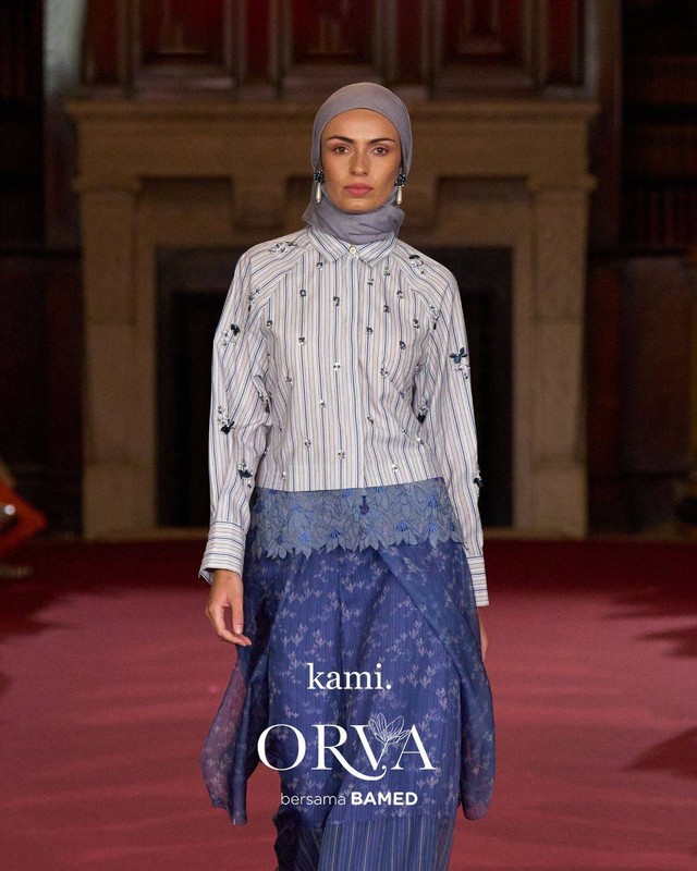 Gandeng Bamed di London Fashion Week Spring Summer 2023/2024. Foto: Dok. Ilham Bintang