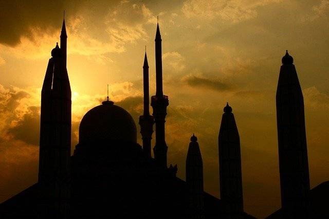 Ilustrasi marhaban ya syahru maulid Arab. Foto: Unsplash.