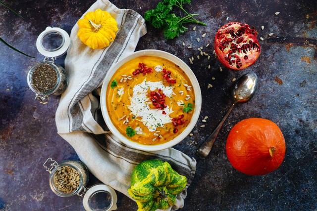 Ilustrasi Ide Jualan Sayur Matang. Foto: Unsplash.com/Ruth Georgiev