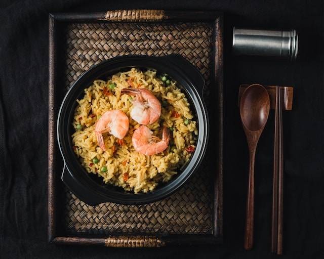 Ilustrasi nasi goreng enak di Solo. Sumber: unsplash.com/Mae Mu