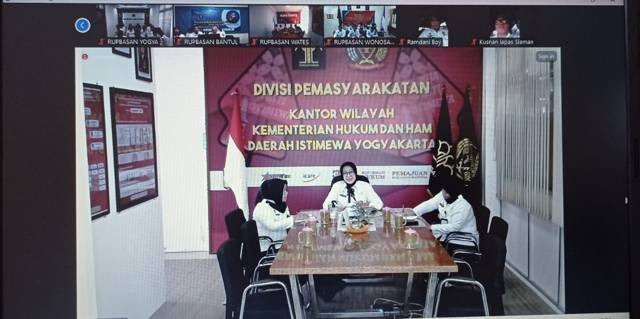 Tangkapan Layar Jalin Komunikasi secara virtual