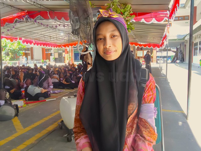 Vivi Ikhromatun Nisa’ mahasiswa Prodi Kesehatan Masyarakat Universitas Ahmad Dahlan (UAD) penerima Beasiswa BPM SSO (Dok. Isah)