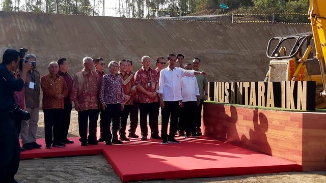 Presiden Joko Widodo di Groundbreaking Hotel Nusantara IKN. Foto: Nadia Riso/kumparan