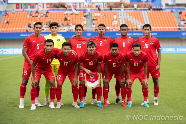 Pertandingan Timnas U-24 Indonesia vs Taiwan di Grup F Asian Games 2022 yang digelar di Zhejiang Normal University East Stadium, Zheijang, China, pada Kamis (21/9). Foto: NOC Indonesia