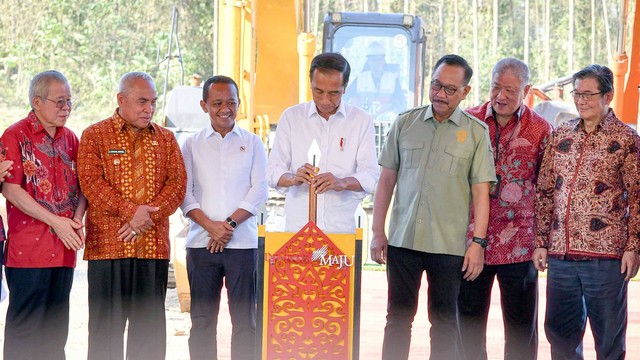 Presiden Joko Widodo pada acara Groundbreaking Hotel Nusantara, Penajam Paser Utara, 21 September 2023.
 Foto: Muchlis Jr - Biro Pers Sekretariat Presiden