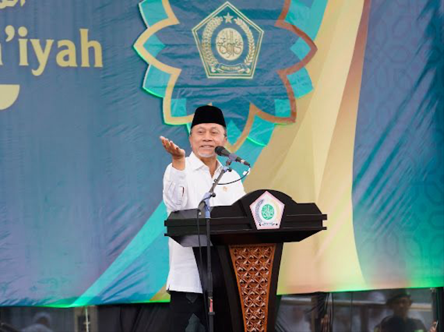 Ketua Umum PAN Zulkifli Hasan (Zulhas) dalam membuka Muktamar X Rifaiyah di Kabupaten Batang. Foto: Dok. Istimewa