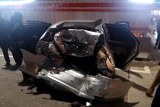 Kecelakaan beruntun di exit Tol Bawen, Kabupaten Semarang, Sabtu (23/9/2023). Foto: Dok. Istimewa