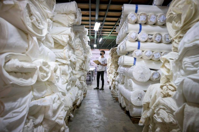 Kondisi pabrik tekstil di Kecamatan Majalaya, Kabupaten Bandung. Foto: Kementerian Koperasi dan UKM