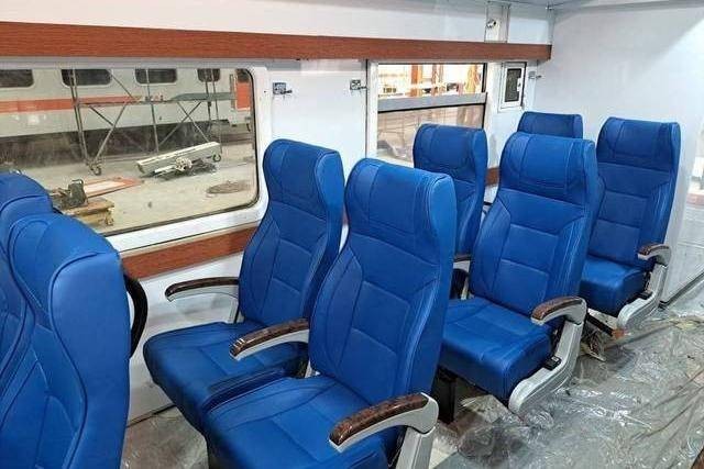 Kursi ekonomi KAI hasil modifikasi. Foto: KAI