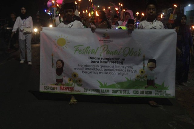 Festival Pawai Obor Tahun baru Islam Desa Karangsari