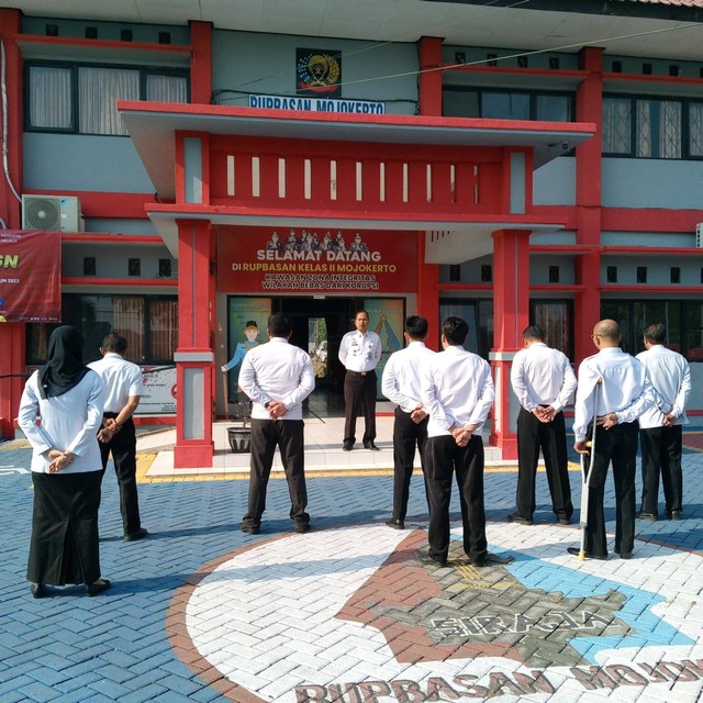 Kepala Rupbasan Mojokerto : Disiplin Kerja Akan Menghasilkan Kinerja yang Baik (Foto:HumasRupMoker)