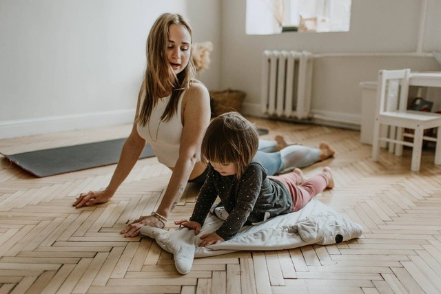 Arti Namaste dalam Yoga. Foto: Pexels