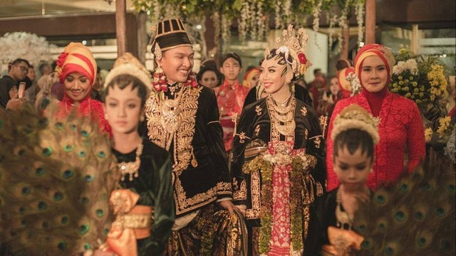 Ilustrasi hajatan perkawinan di Jawa. Foto: indonesia.go.id