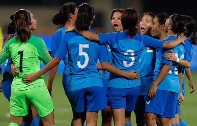 Timnas Wanita Singapura saat menghadapi Korea utara di sepak bola wanita Asian Games 2022, Minggu (24/9). Foto: Sport Singapore / Jeremy Lee