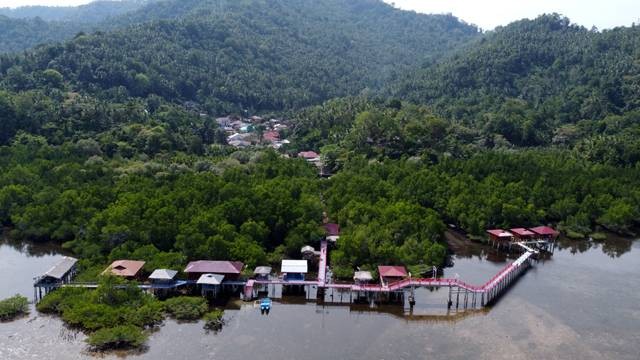 Kawasan Desa Wisata Budo yang berlokasi di Kecamatan Wori, Kabupaten Minahasa Utara, Sulawesi Utara.