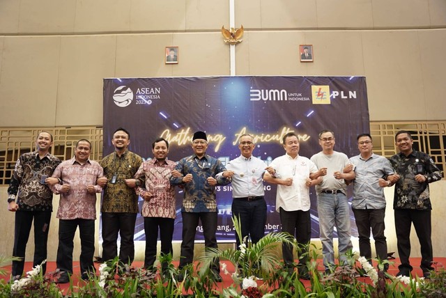 PLN menggelar acara bertajuk Go Modern, Go Electrifying Agriculture. Foto: Dok. PLN Kalbar