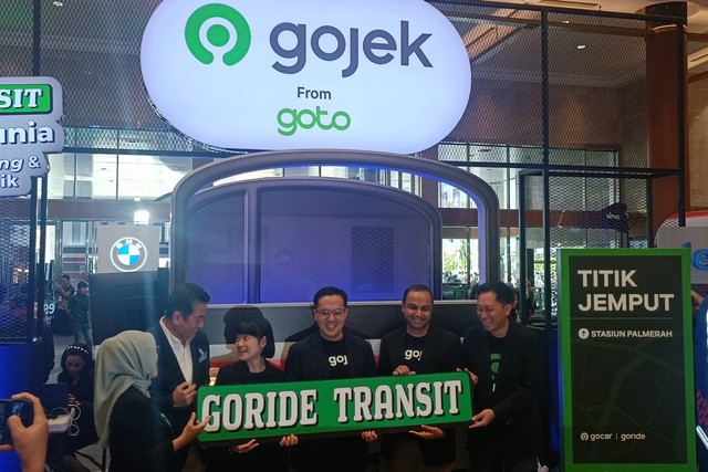 PT GoTo Gojek Tokopedia, Tbk (GOTO), meluncurkan fitur GoRide Transit, JCC Senayan, Jakarta, Jumat (29/9/2023). Foto: Akbar Maulana/kumparan