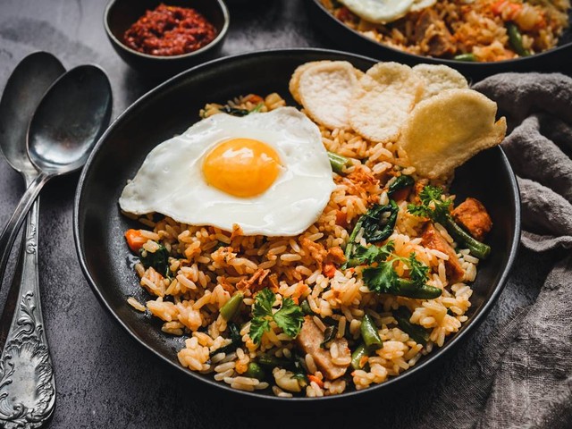 Ilustrasi nasi goreng kampung. Foto: Shutterstock