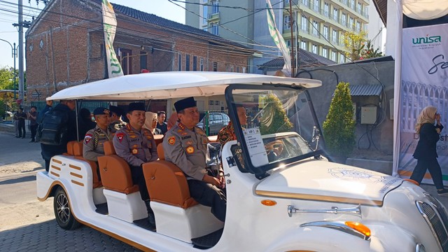 Kapolri Jenderal Listyo Sigit Prabowo saat di Universitas Aisyiyah Yogyakarta (Unisa) di Kabupaten Sleman, Jumat (29/9). Foto: Arfiansyah Panji Purnandaru/kumparan