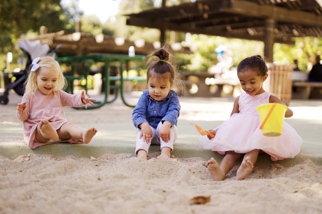 Playground terbesar di Jakarta, Gambar hanyalah ilustrasi, Sumber: Unsplash/Fabian Centeno