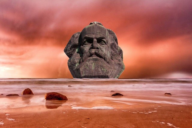 Karl Marx. Sumber: Pixabay
