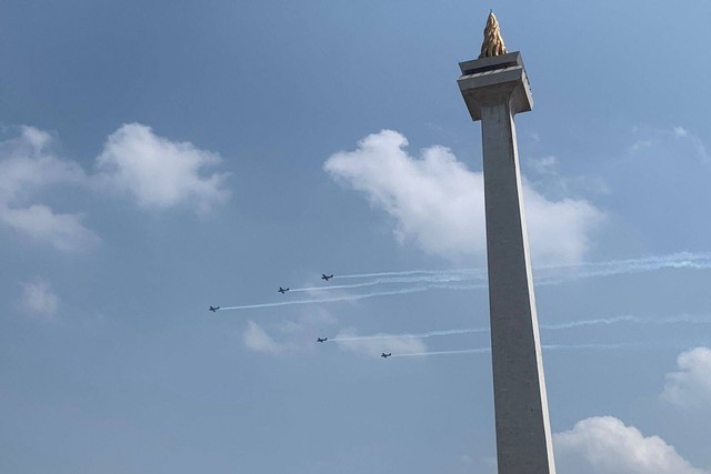 Suasana gladi bersih perayaan HUT ke-78 TNI di Monas, Jakarta, Selasa (3/10/2023). Foto: Luthfi Humam/kumparan